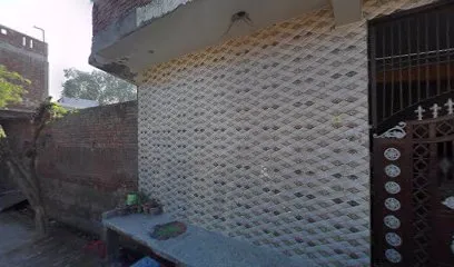 Shadra Man Bajar Panchayat Ghar Ke Samne