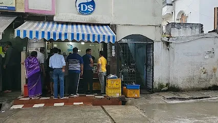 Seven Seas Fish Shop